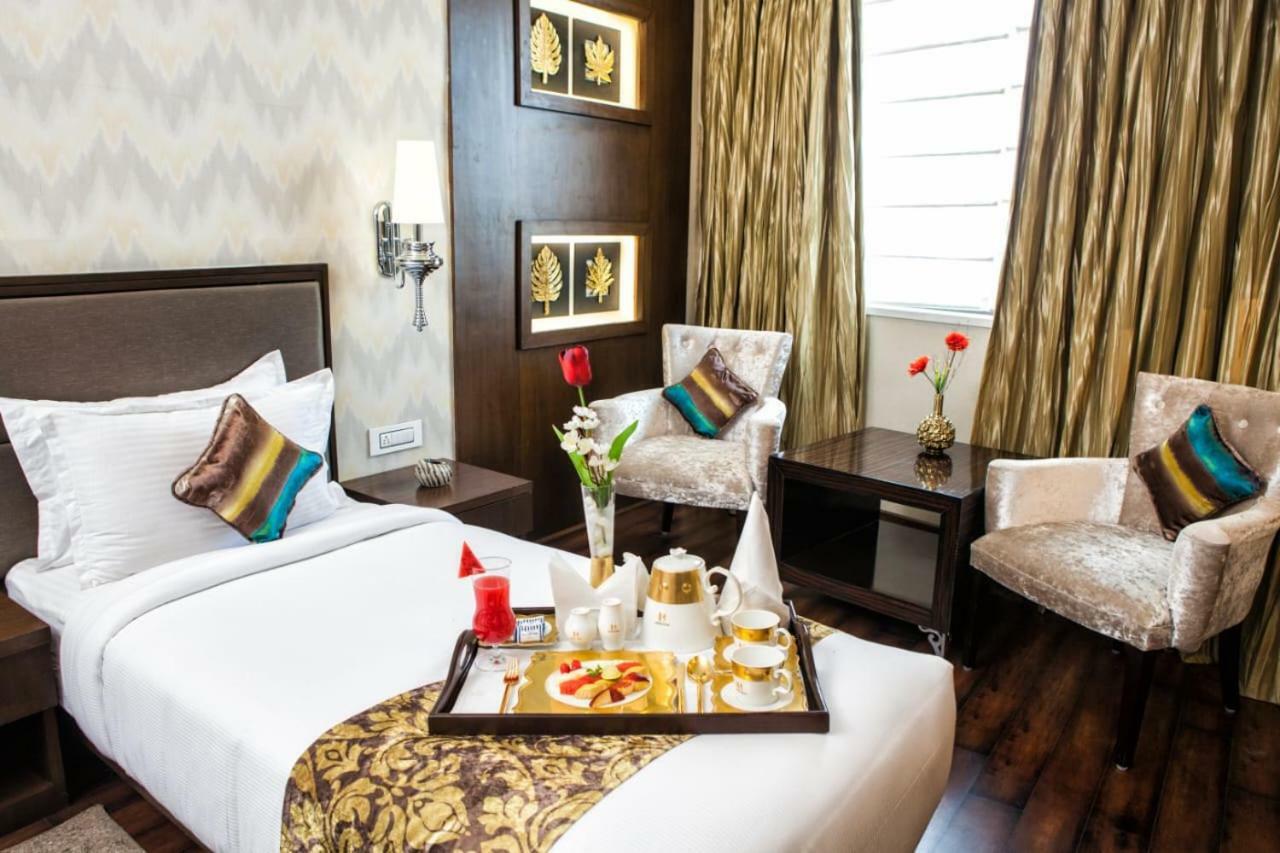 Hotel Seventh Sense Nagpur Exterior photo