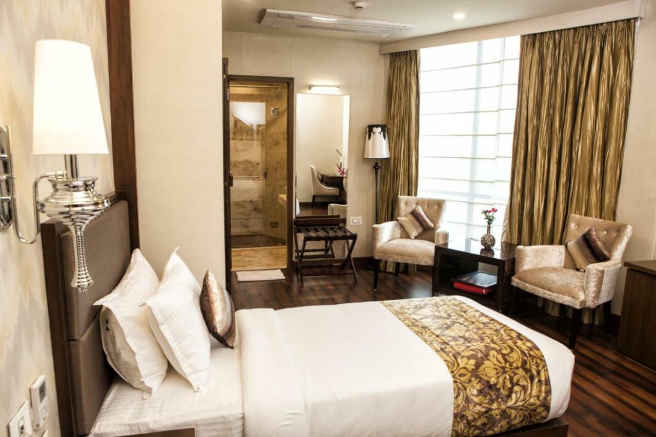 Hotel Seventh Sense Nagpur Exterior photo